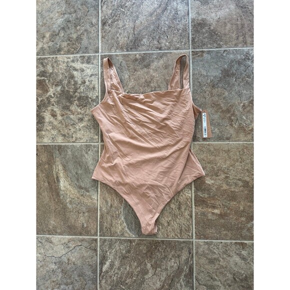 Skims Fits Everybody Square Neck Bodysuit Ochre Large - Picture 3 of 10